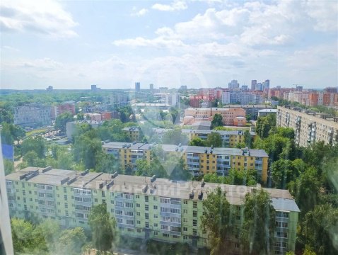 2-к квартира, 16/17 эт., 81м²
