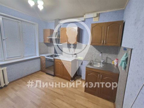 2-к квартира, 4/5 эт., 47м²