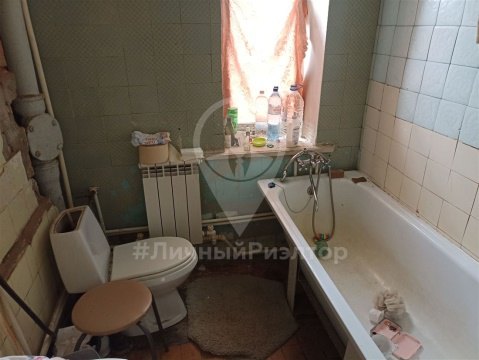 3-к квартира, 1/1 эт., 48м²