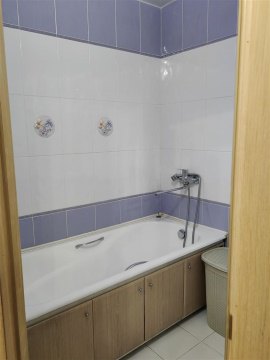 2-к квартира, 3/9 эт., 58м²
