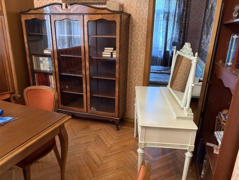 3-к квартира, 4/5 эт., 71м²